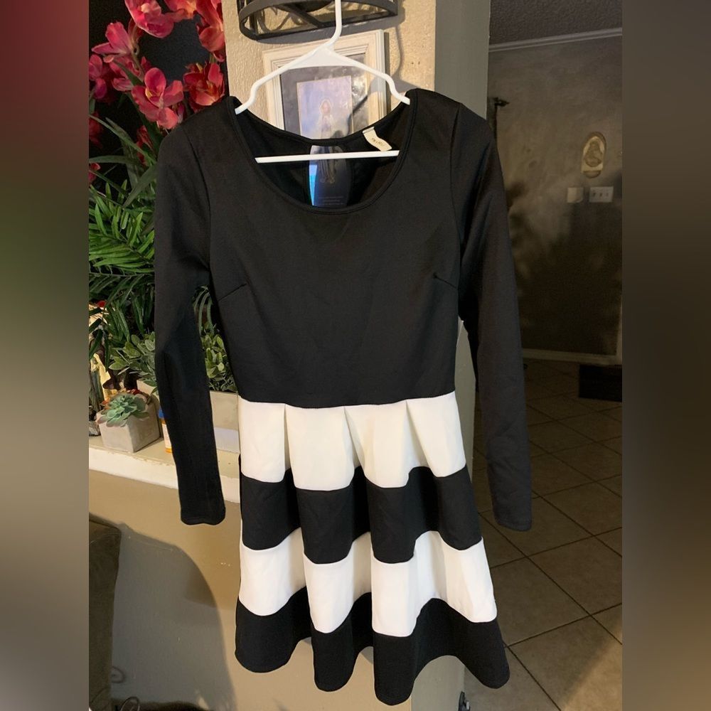 MaRu Black/White Striped Dress